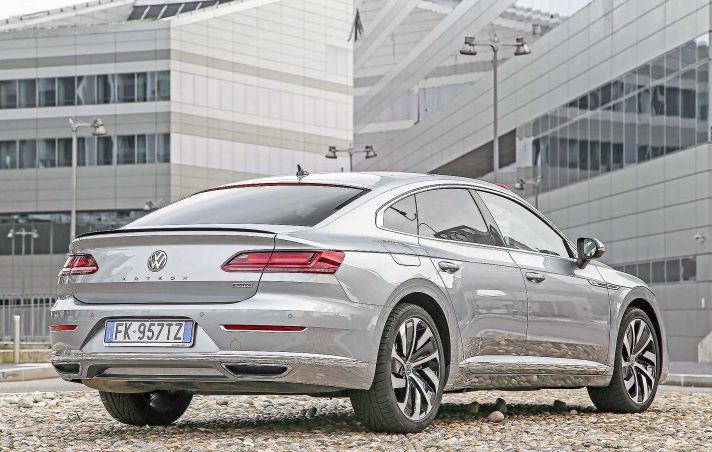 Volkswagen-Arteon-007
