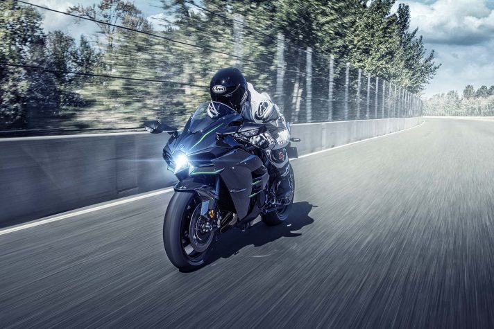 Kawasaki-Ninja-H2-2019-001