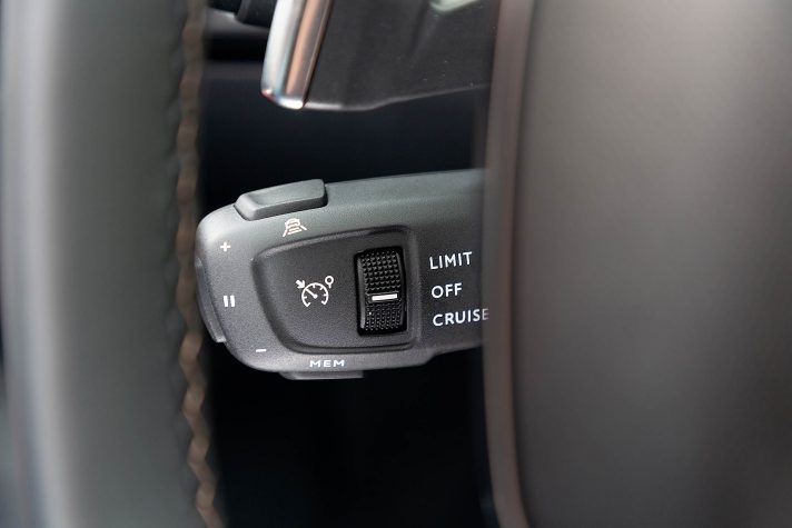 PEUGEOT-508-2018-001