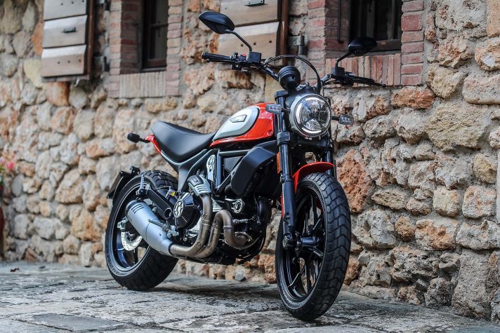Ducati-Scrambler-800-Icon-2019-010