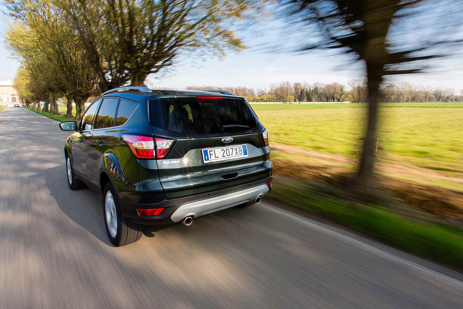 Ford Kuga 3/4 posteriore