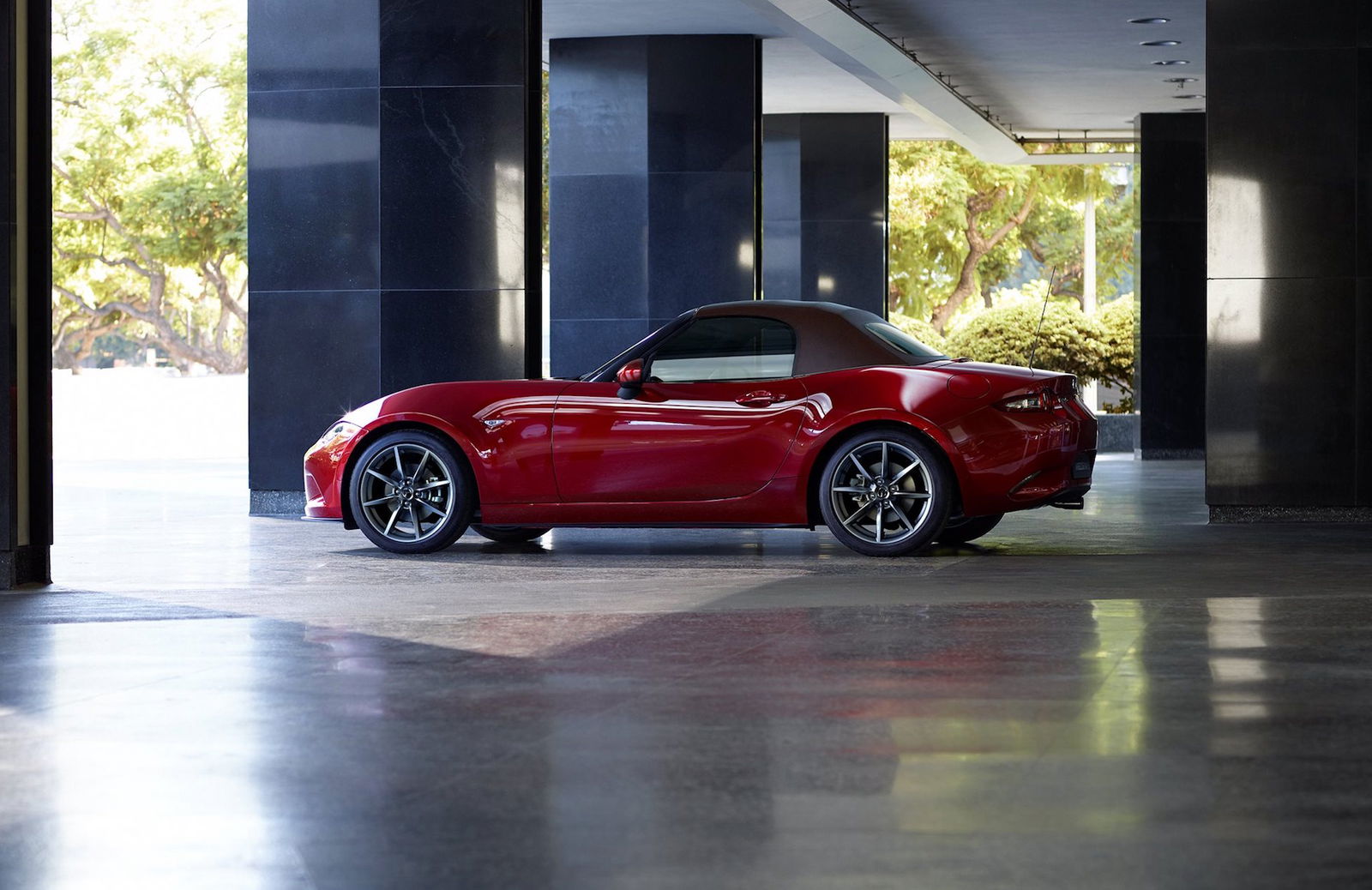 Mazda MX-5 2019 laterale
