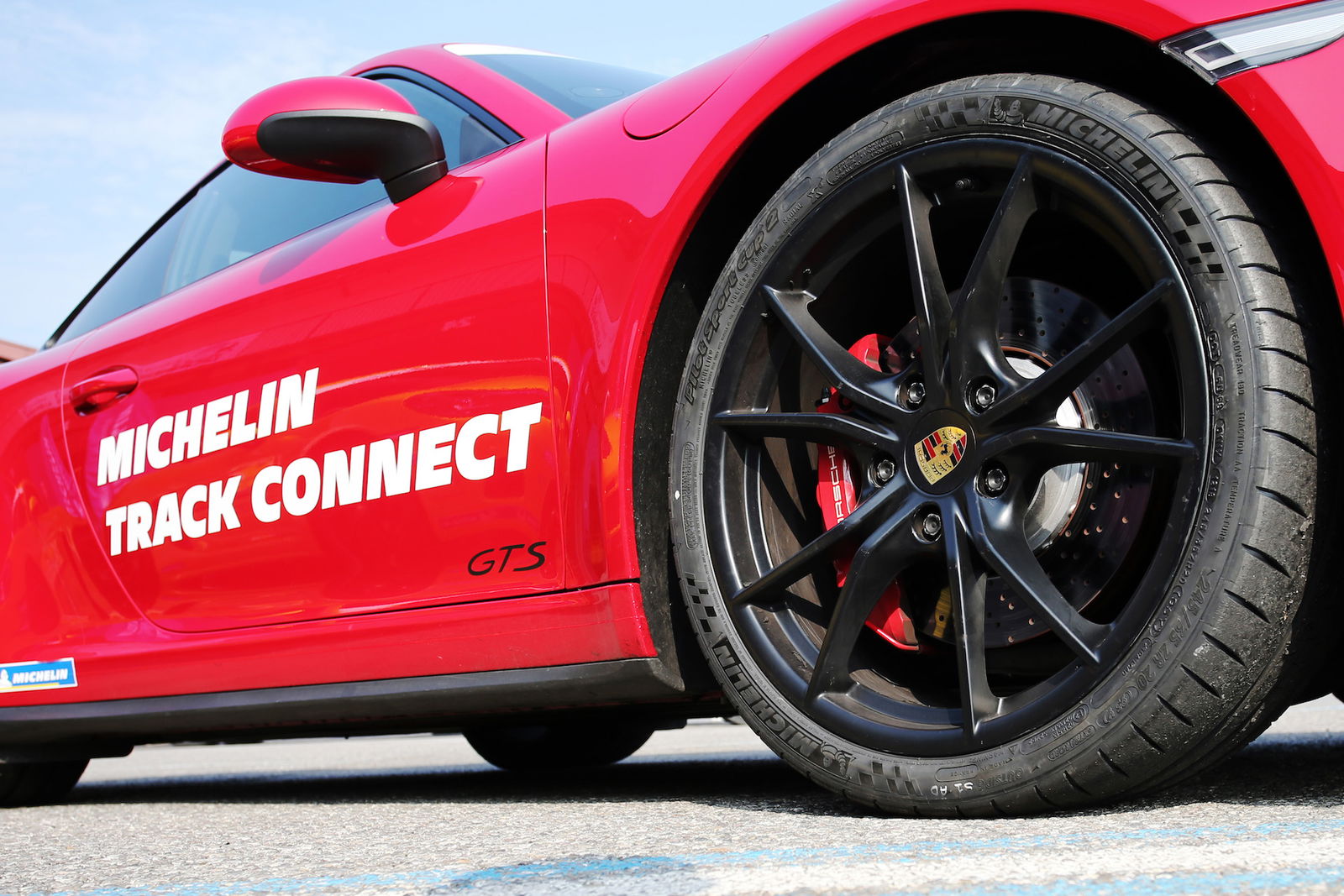 michelin pilot sport porsche 911 gts