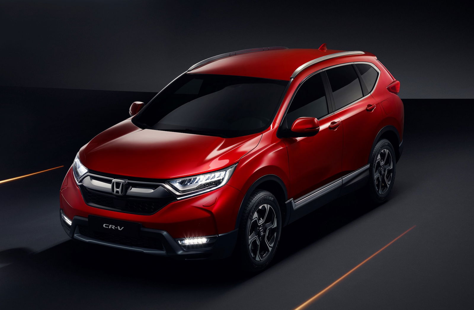 Honda CR-V tre quarti anteriore rosso