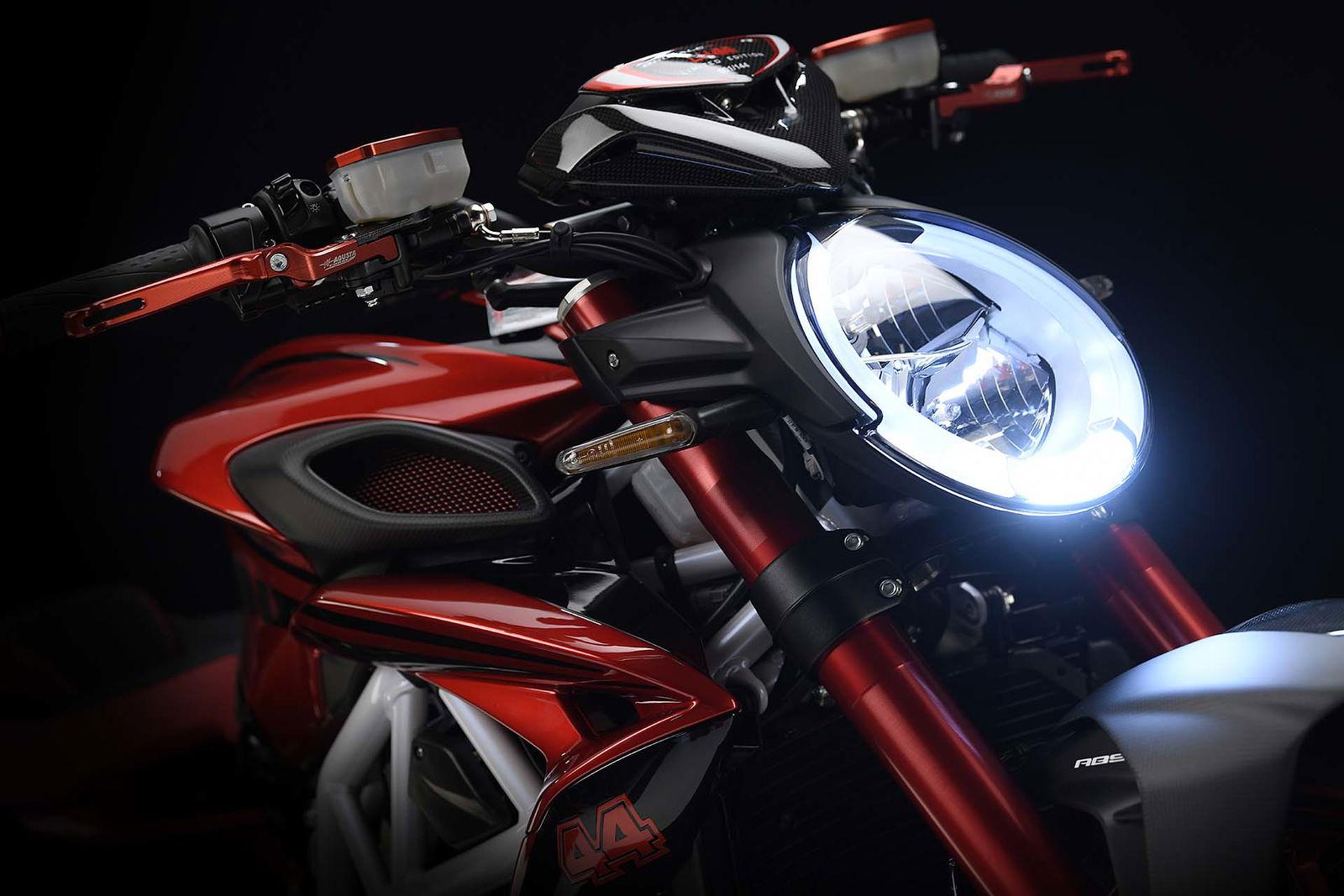 MV Agusta Brutale 800 RR LH44 faro