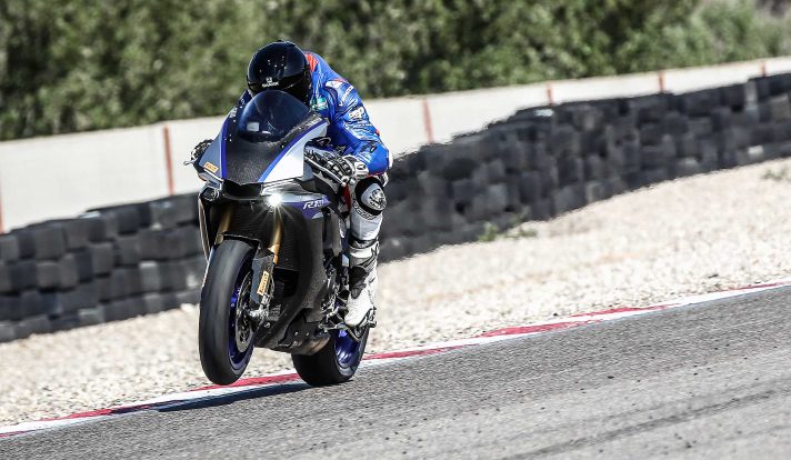 Comparativa-1000-SBK-2018-Yamaha-R1M-014