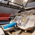IL DESIGN VESTE IL FUTURO DI RENAULT: SYMBIOZ AL SALONE DEL MOBI