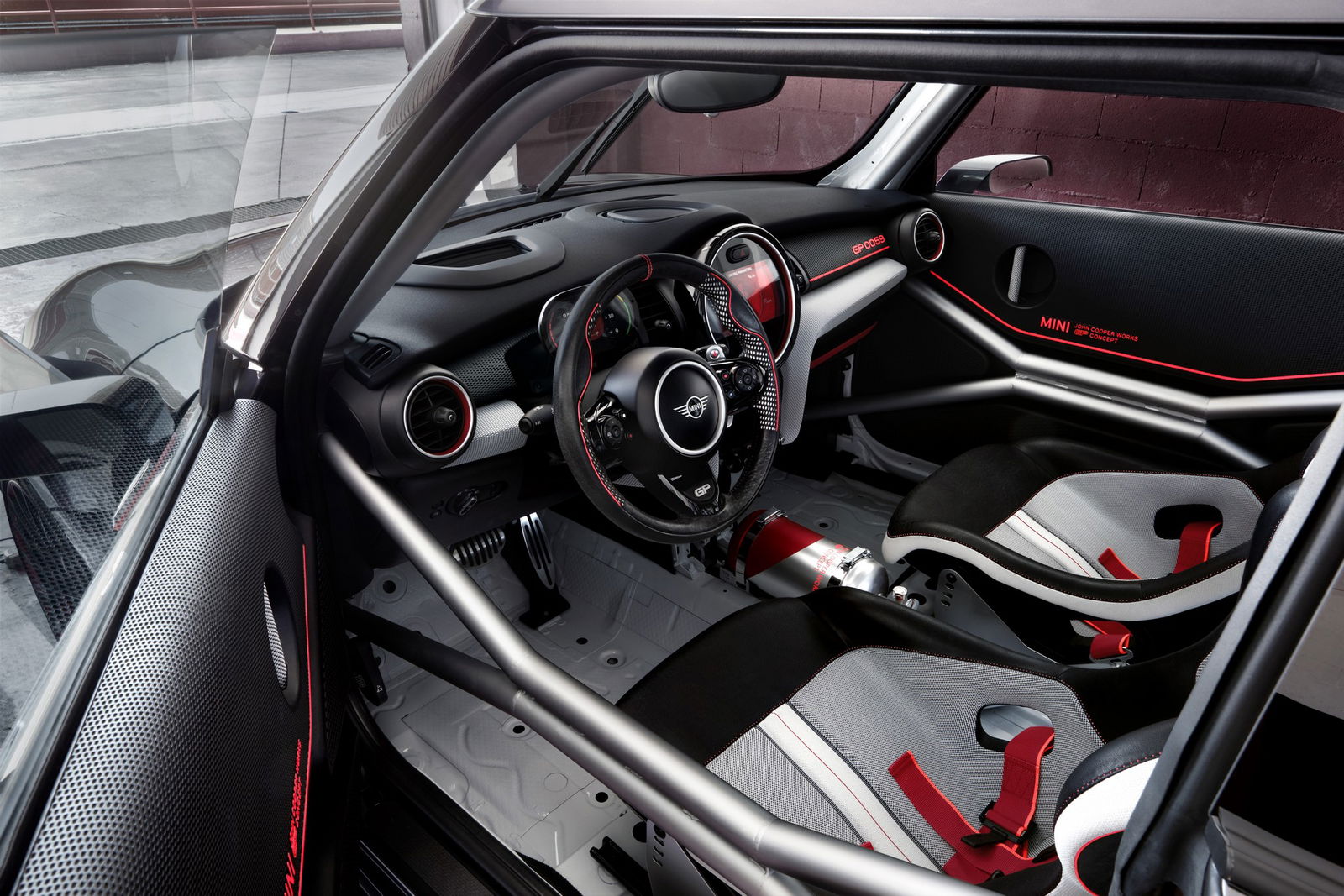 MINI John Cooper Works GP Concept interni