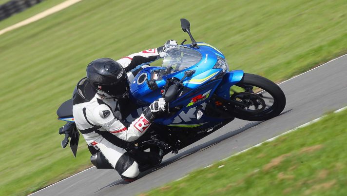 SuzukiGSXR1252017-028