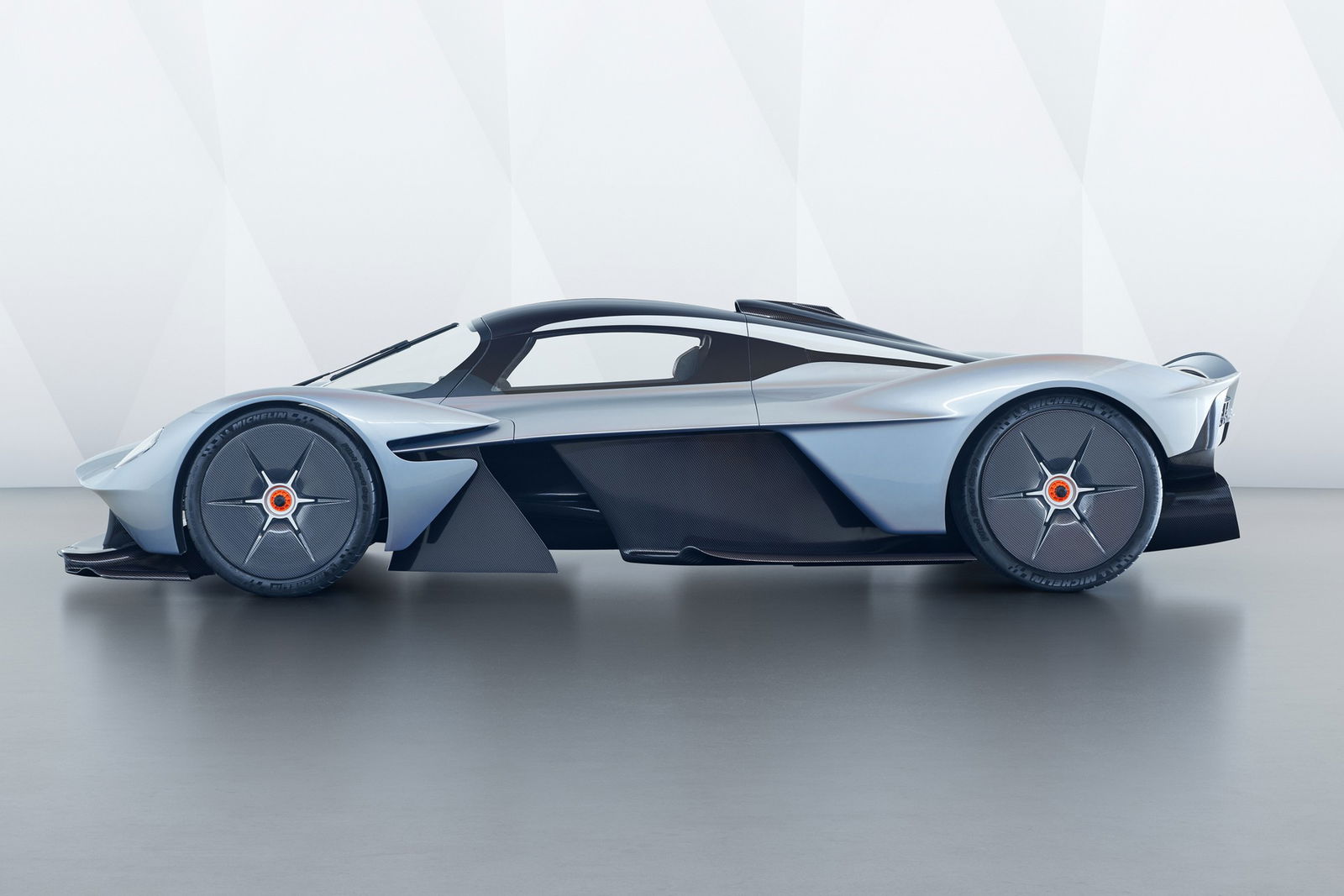 Aston Martin Valkyrie statica