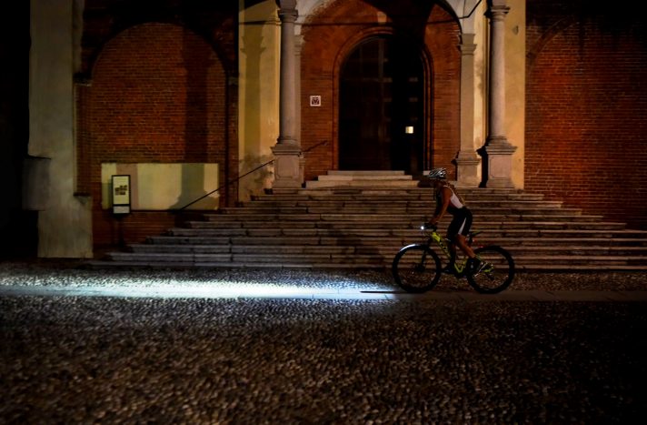 Garmin_Varia_UT800_01