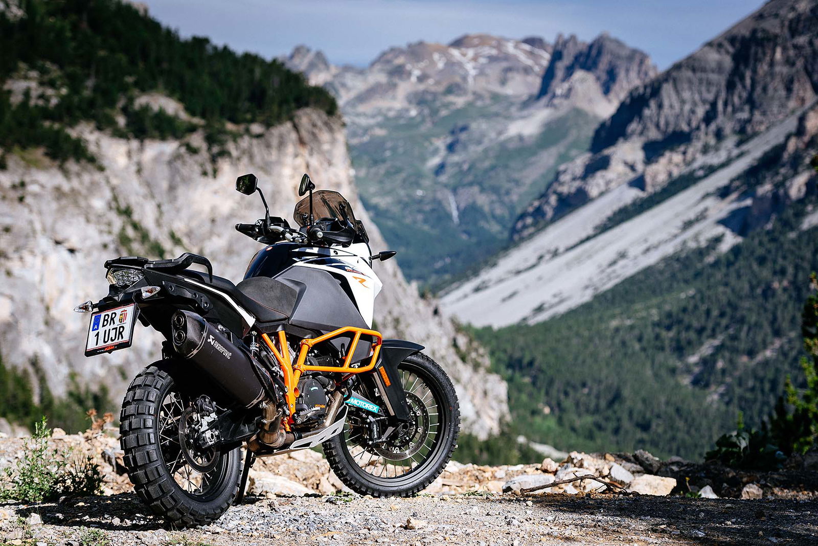 ktm 1090 adventure r vista laterale