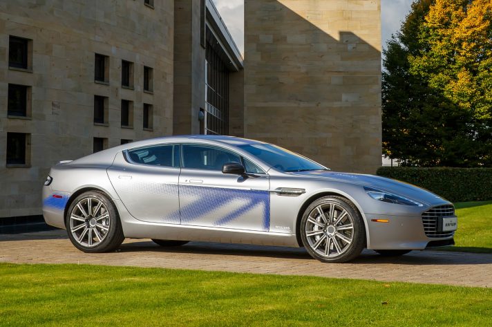 AstonMartinRapidE-001