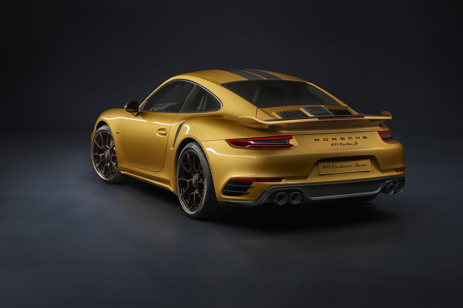 Porsche 911 Turbo S Exclusive Series statica