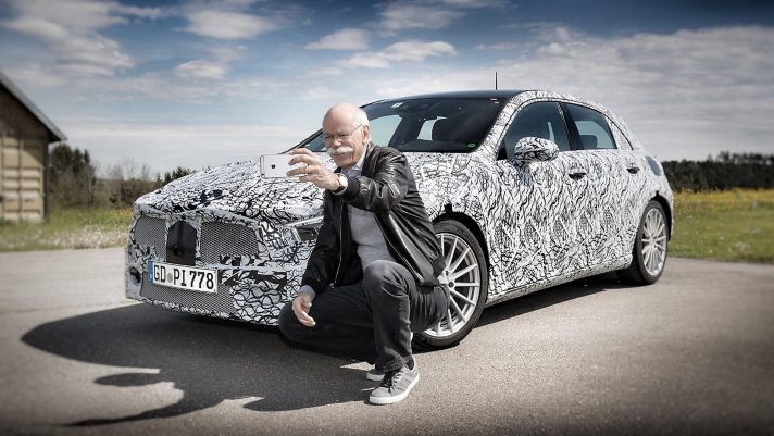 Mercedes Benz Classe A 2018-apertura