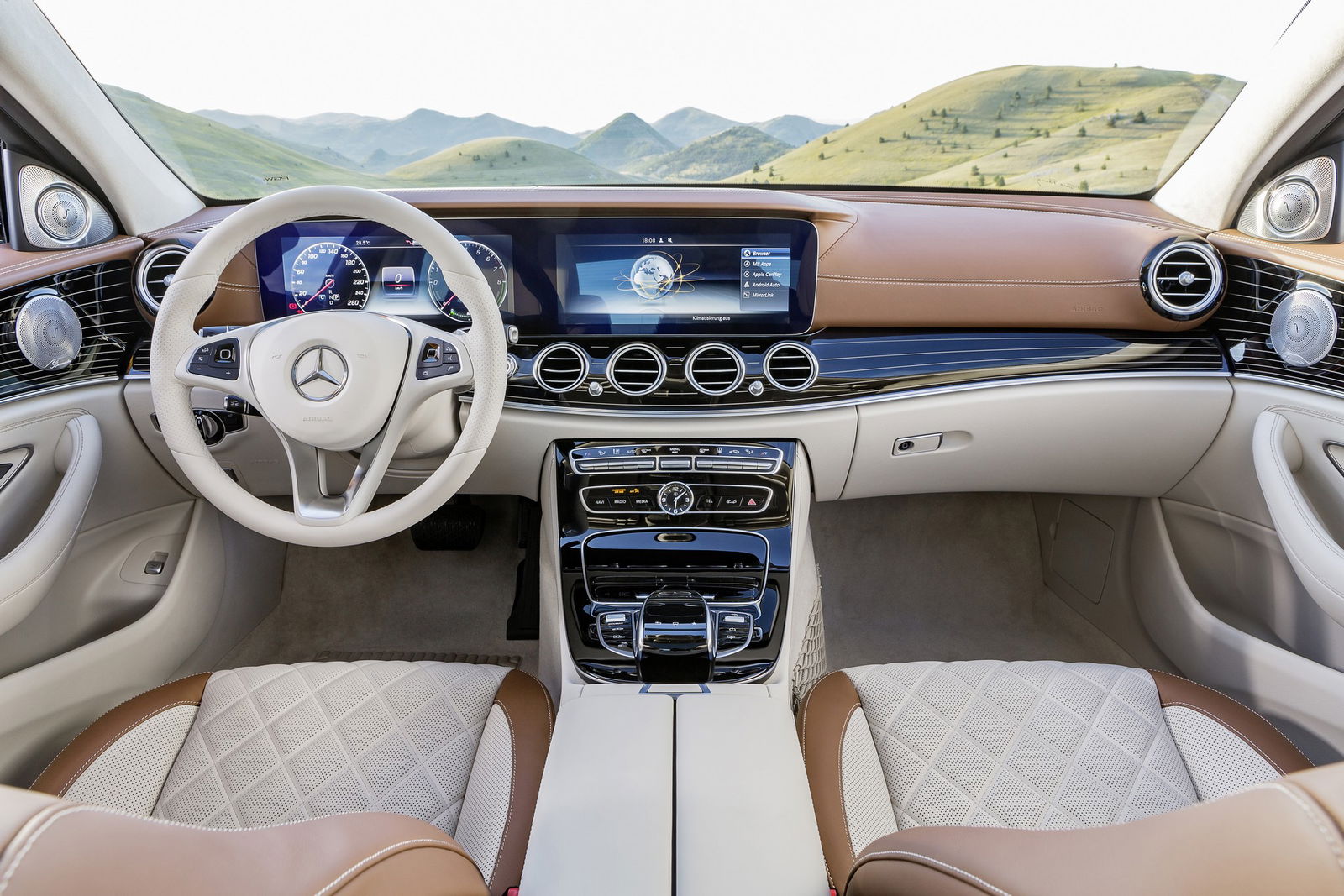 Mercedes-Benz Classe E interni