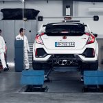 2017 HONDA CIVIC TYPE R SETS NEW FRONT-WHEEL DRIVE LAP RECORD AT NURBURGRING