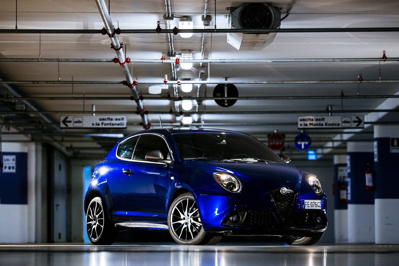 alfa romeo mito urban frontale statica centro commerciale