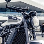 HusqvarnaVitpilenESvartpilen7012018-045