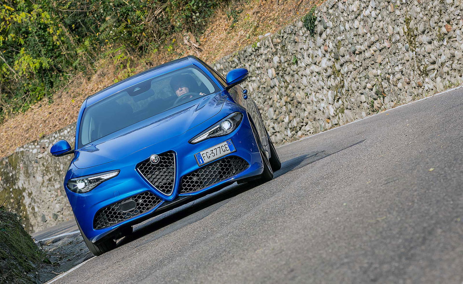 Alfa-Romeo-Giulia-Veloce-021