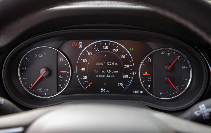 Opel-Insignia-Grand-Sport-011