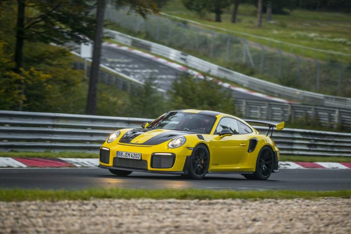 Porsche 911 GT2 RS Nurburgring record-001