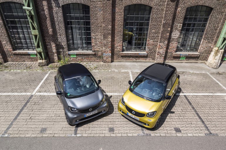 smart forfwo, bodypanels: graphitegrey, tridion cell: black, Line: trime