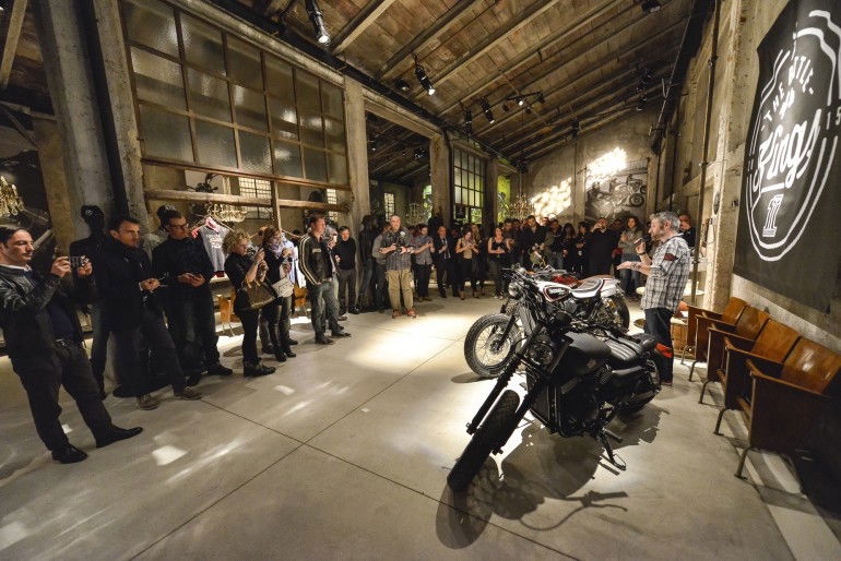 Harley-Davidson ©   #WEARECUSTOM Dark Custom Night