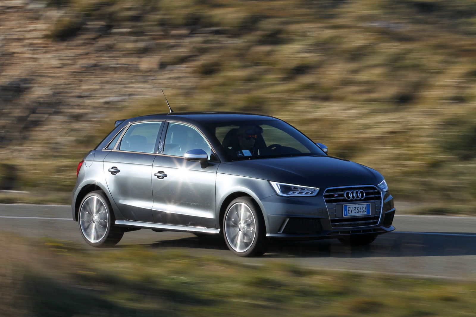 Duel Audi S1-MINI 5 porte-40