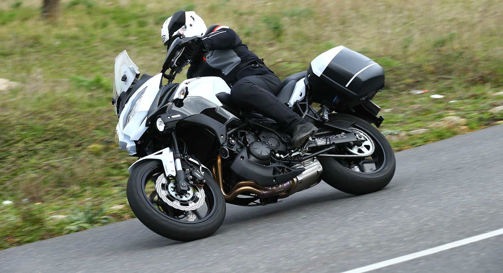 KawasakiVersys6502015-003