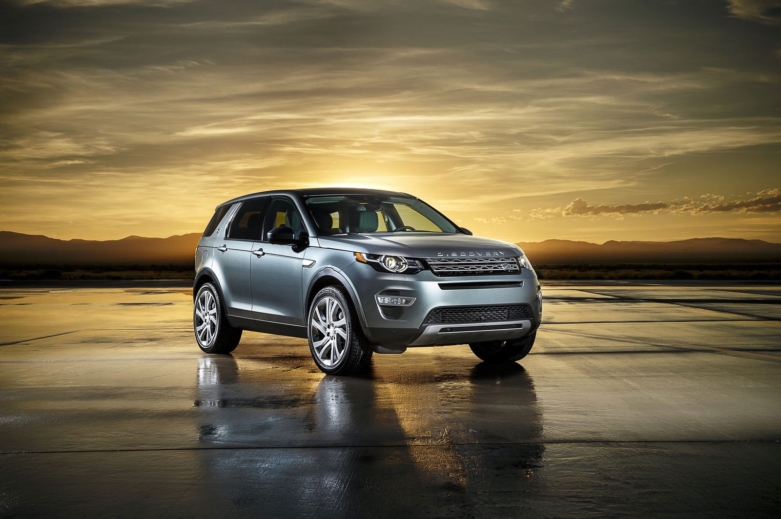 LandRoverDiscoverySport-012