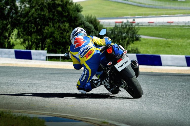 suzuki_gsx_r125_007