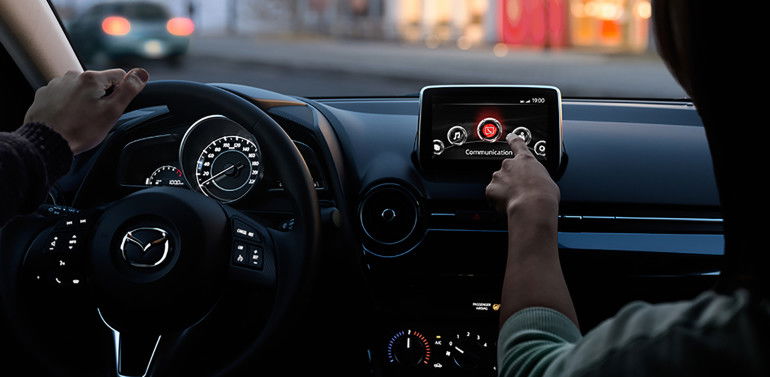 960x470_features_mzdconnect