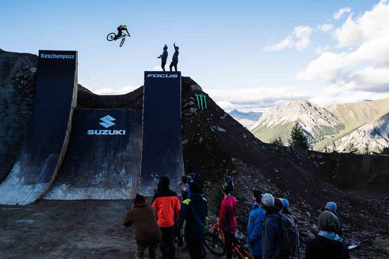 Suzuki Nine Knights MTB 2016