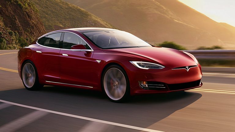 Porsche Taycan vs Tesla Model S