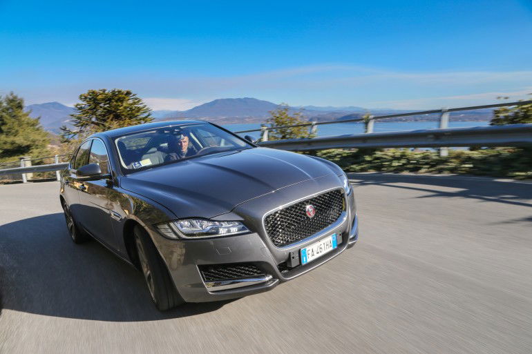 JaguarXF_2016_36