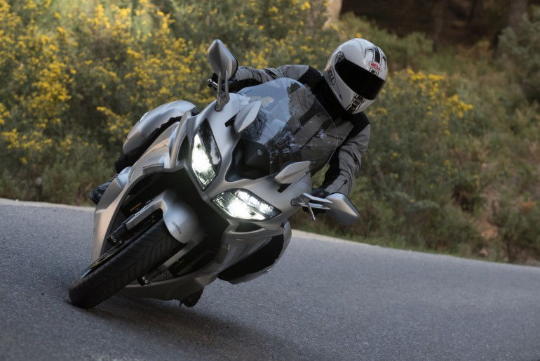 YamahaFJR1300_2016_03