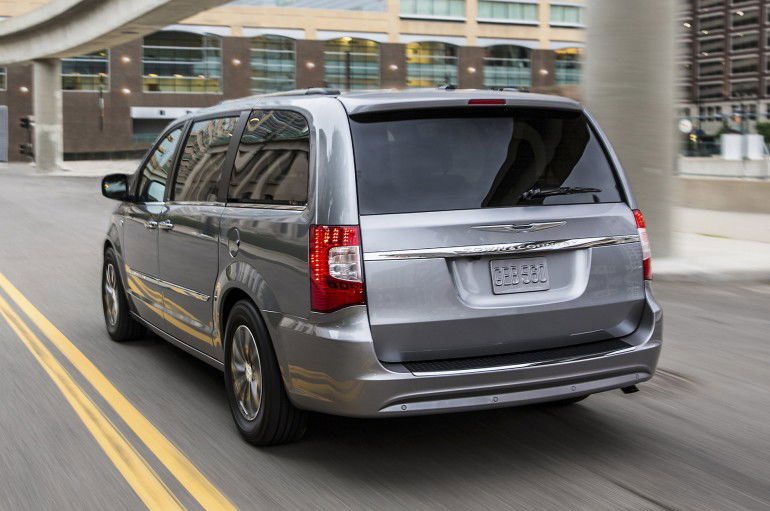 2014 Chrysler Town & Country 30th Anniversary Edition