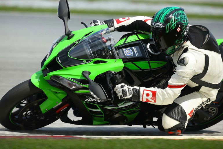 KawasakiNinjaZX10R2016-082