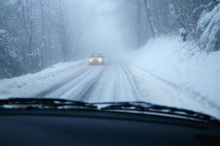 Guidare con la Nebbia