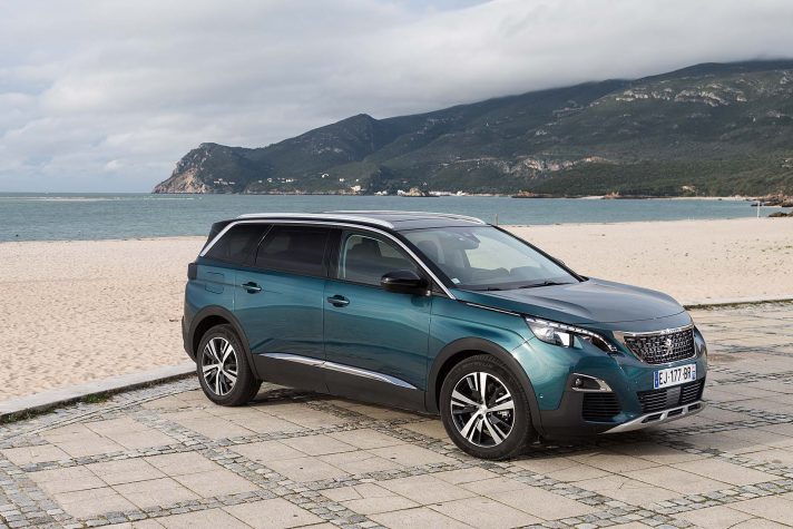 Peugeot-5008-014