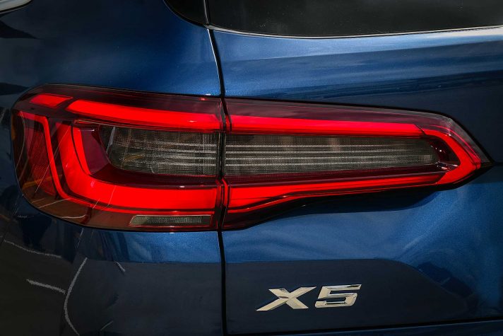 BMW-X5-2019-018