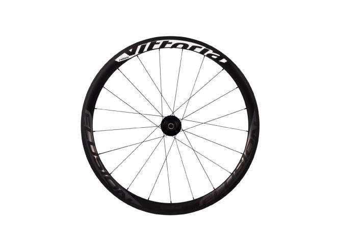 Vittoria-Elusion-Carbon-2019_005