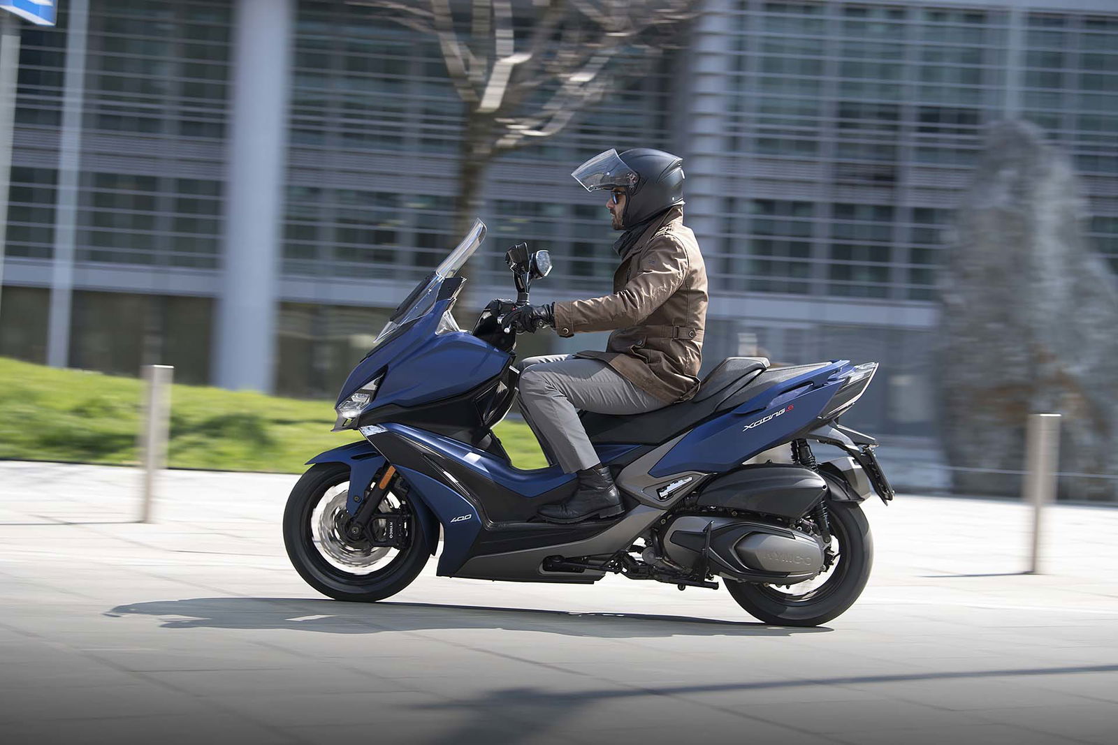Kymco Xciting 400 S - città