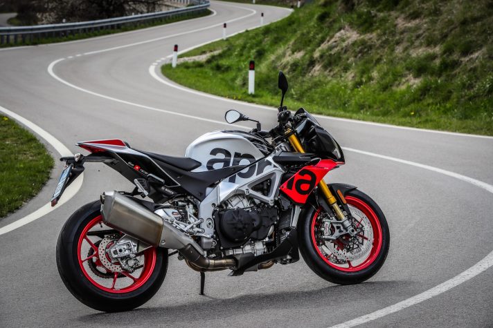 Aprilia Tuono V4 1100 Factory – 1