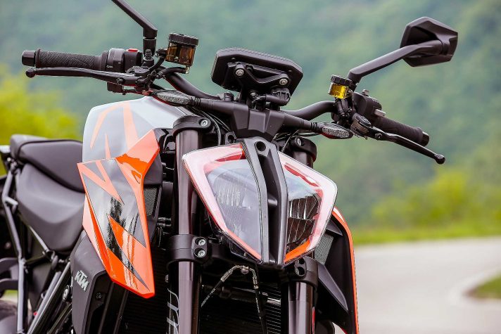 KTM-fattore-k-1290-Super-Duke-R-003