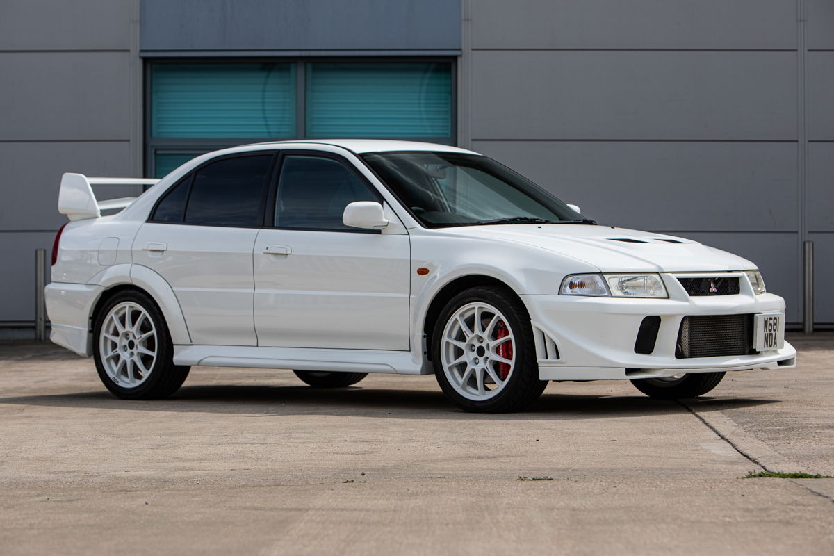 2000 Mitsubishi Lancer Evo VI Tommi Makkinen Edition (White)