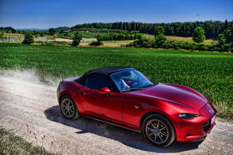 Mazda-MX5-Siena_0043