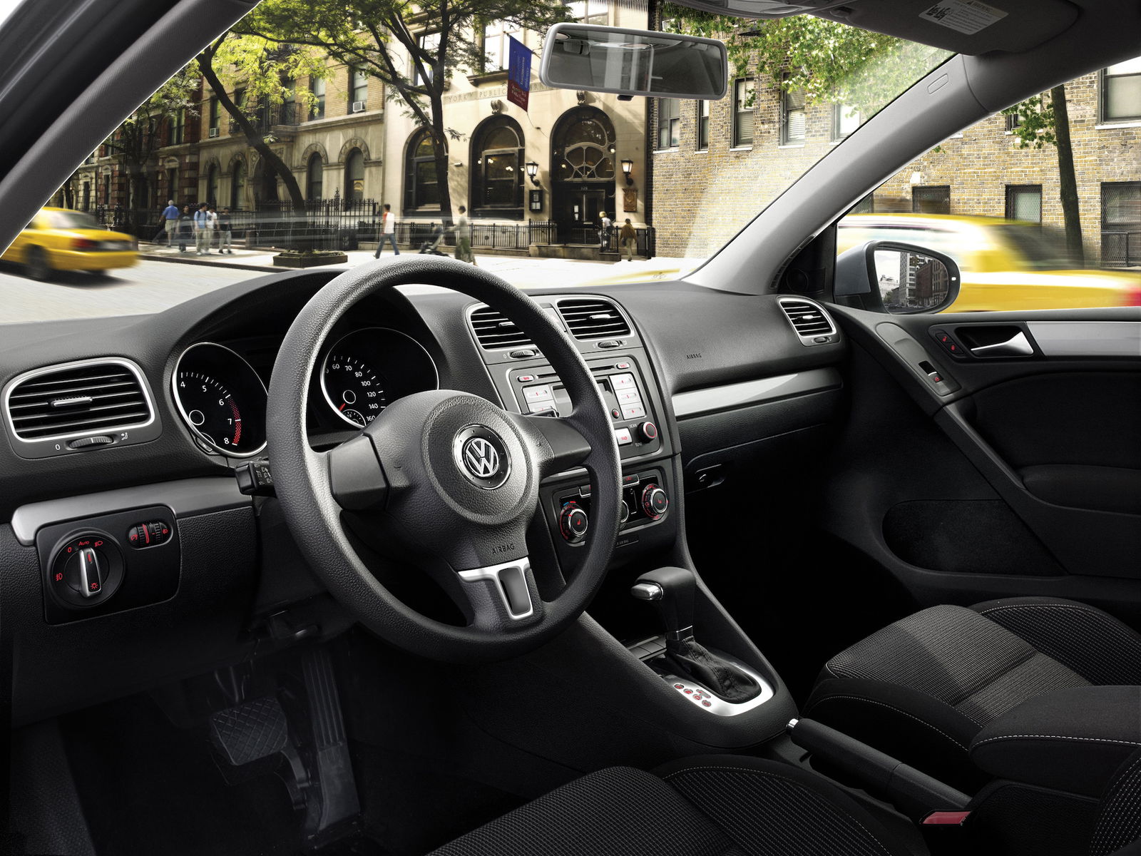 Volkswagen Golf VI plancia