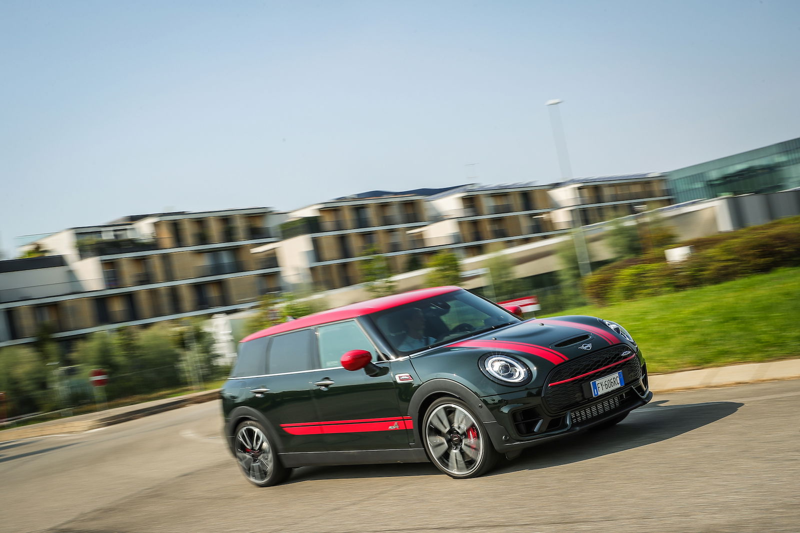 MINI Clubman curva